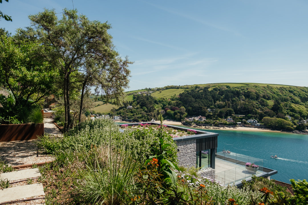 Journey Through a Customer Garden With Us